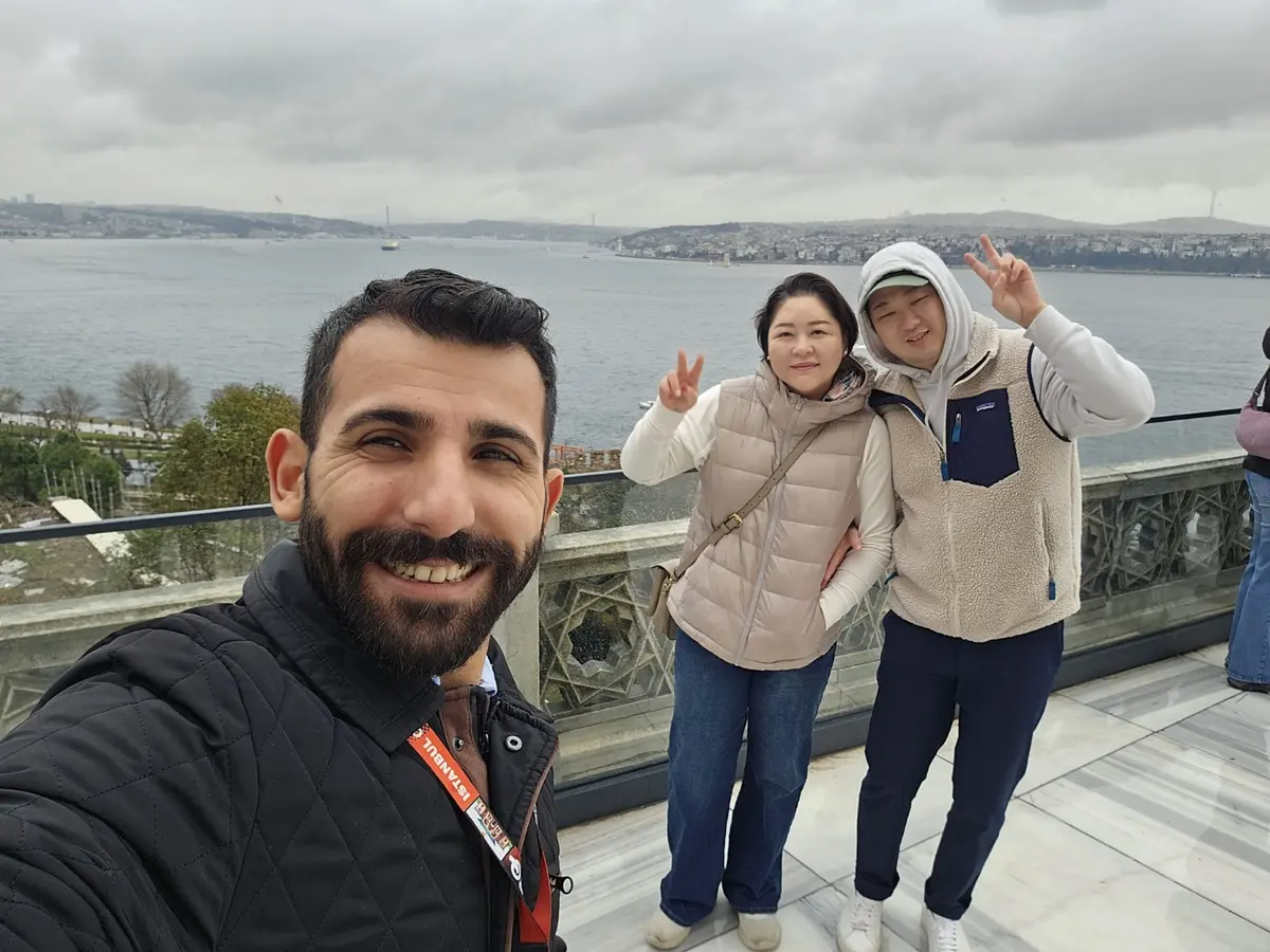 Aydın with private guests overlooking the Bosphorus in Istanbul