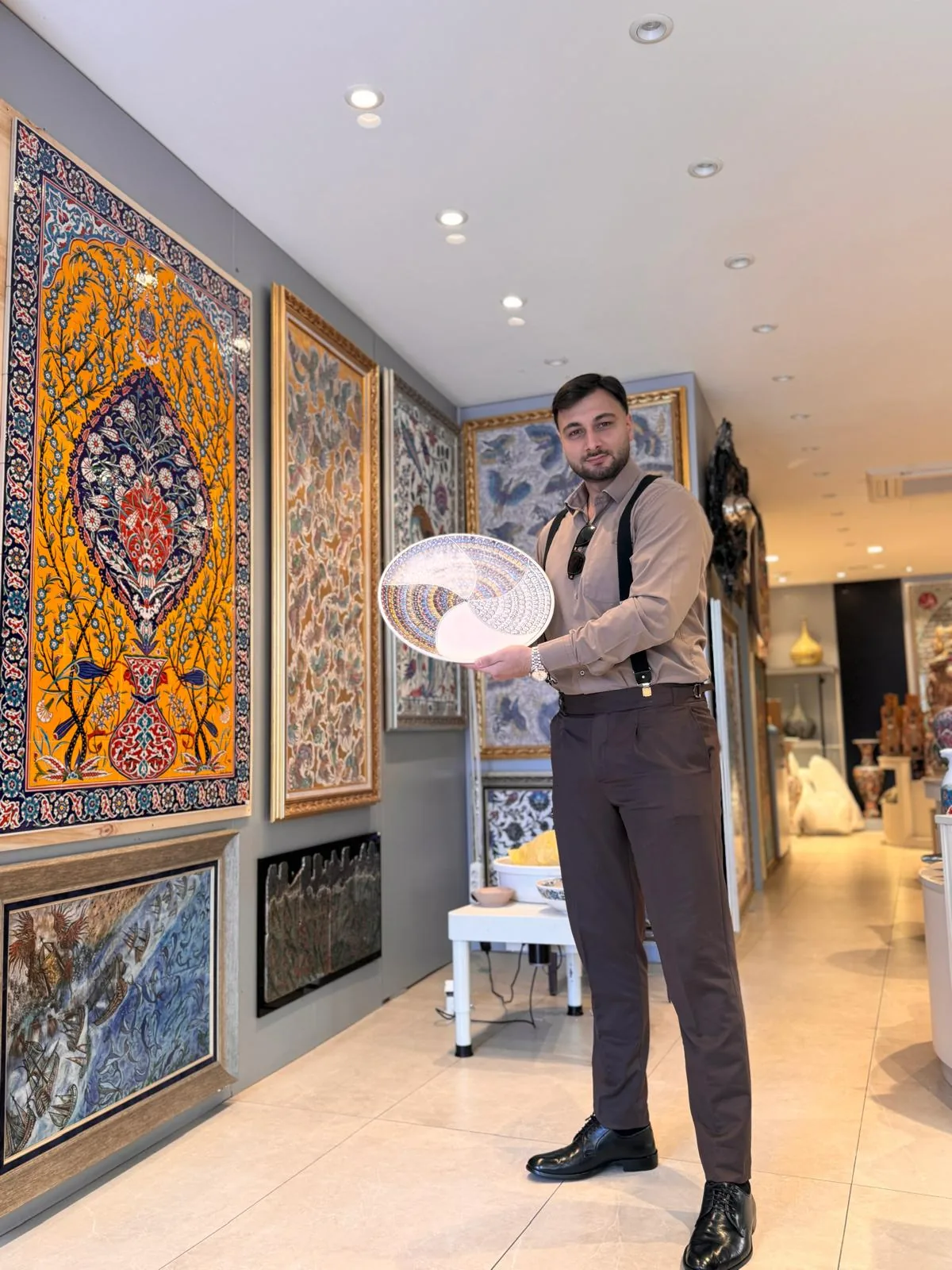 Turkish tile and ceramic craft presentation